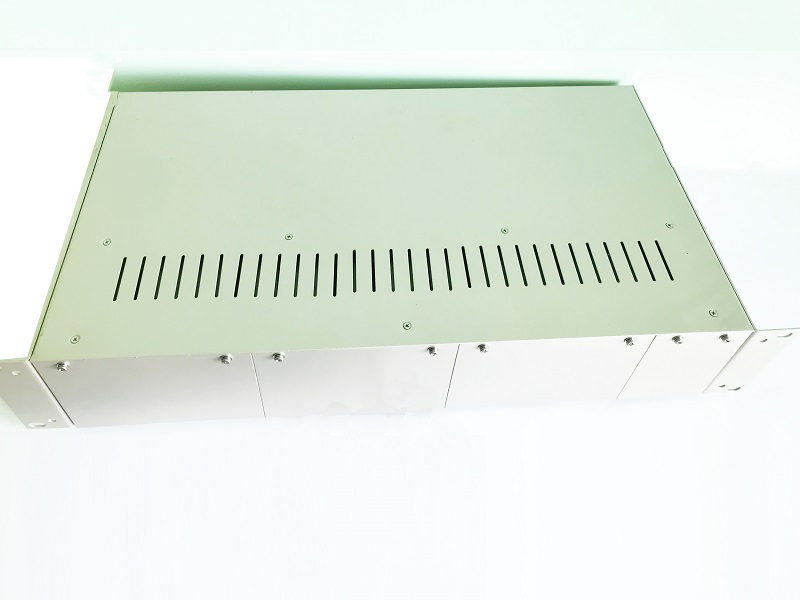 收发器机架特点